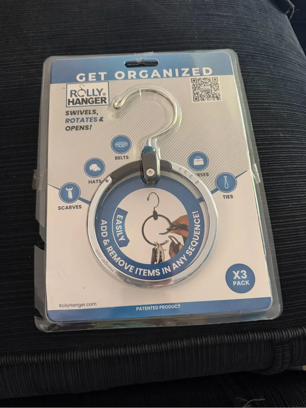 New 3 Pk Rolly Hanger